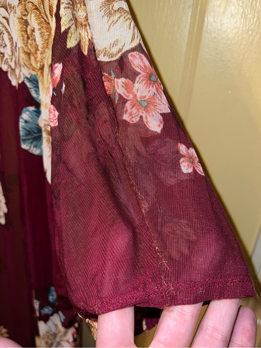 Shelly Burgundy Floral Kimono Sheer Wide Sleeve Duster Boho Oversized Size S - Picture 5 of 9